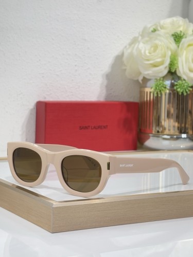 YL  Sunglasses AAAA-1409