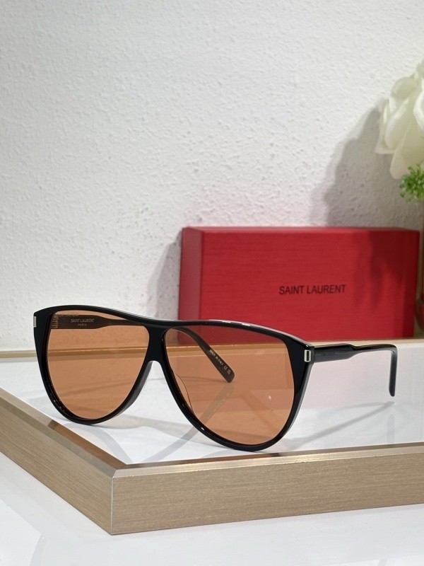 YL  Sunglasses AAAA-1491