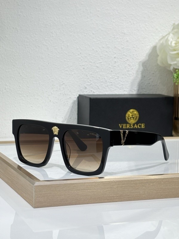 Versace Sunglasses AAAA-3951