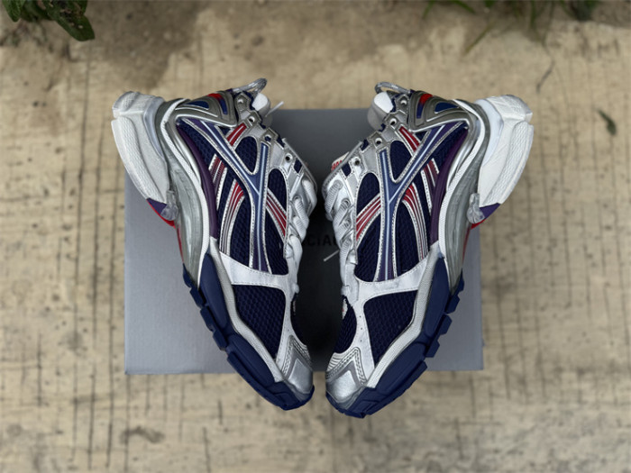 B 17FW Tripe-S High End Sneaker-674