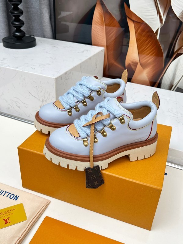 LV Men shoes 1：1 quality-5125