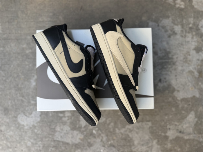 Authentic Travis Scott x Air Jordan 1 Retro Low OG Pale Vanilla