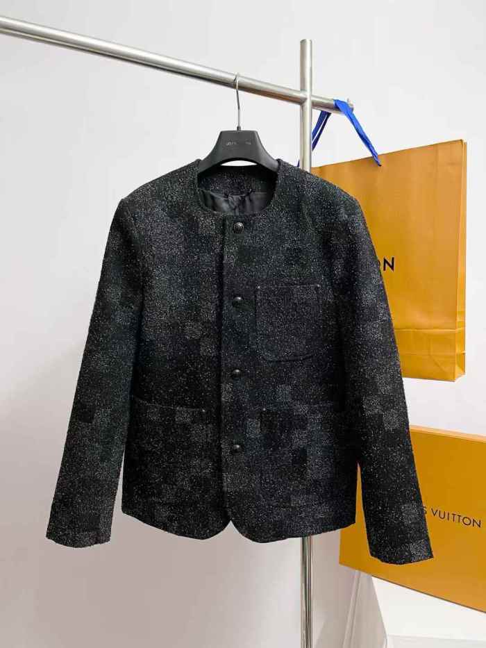 LV Jacket High End Quality-575