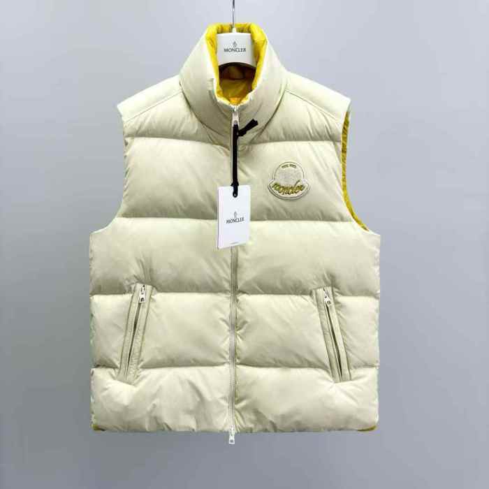 Moncler Vest High End Quality-002