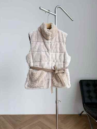 Moncler Vest High End Quality-001