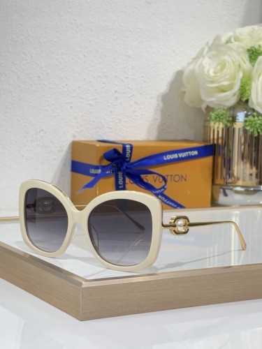 LV Sunglasses AAAA-6917