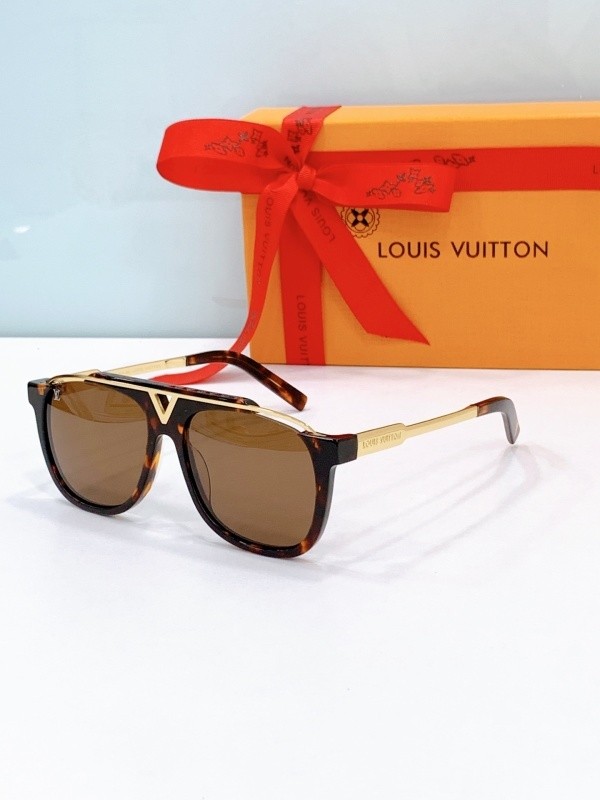 LV Sunglasses AAAA-6832