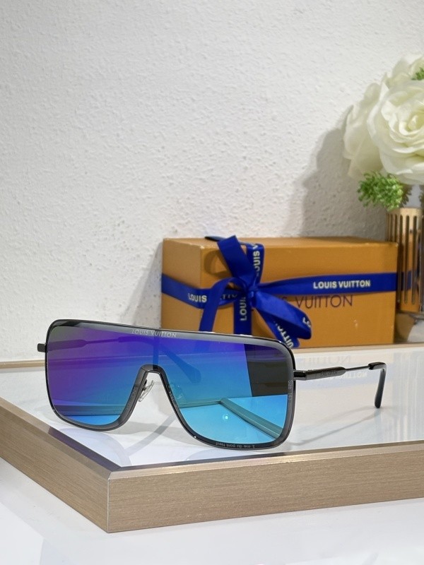 LV Sunglasses AAAA-6965