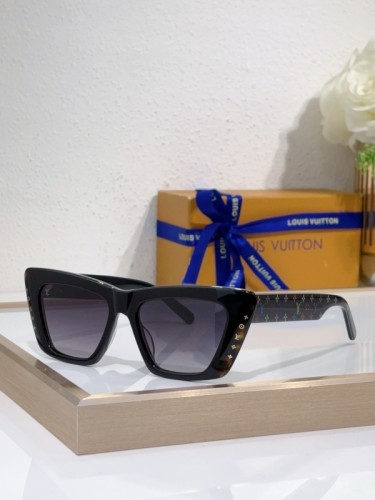 LV Sunglasses AAAA-6852