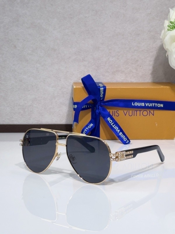 LV Sunglasses AAAA-6824