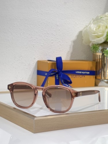 LV Sunglasses AAAA-7000