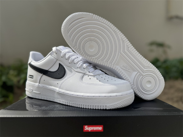 Authentic Supreme x Nike Air Force 1 Low White