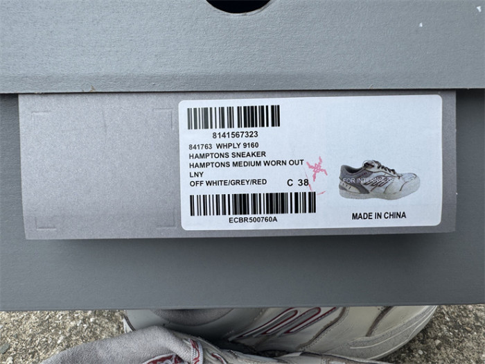 B 17FW Tripe-S High End Sneaker-677