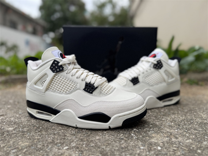 Authentic  Air Jordan 4 “Flight Club”
