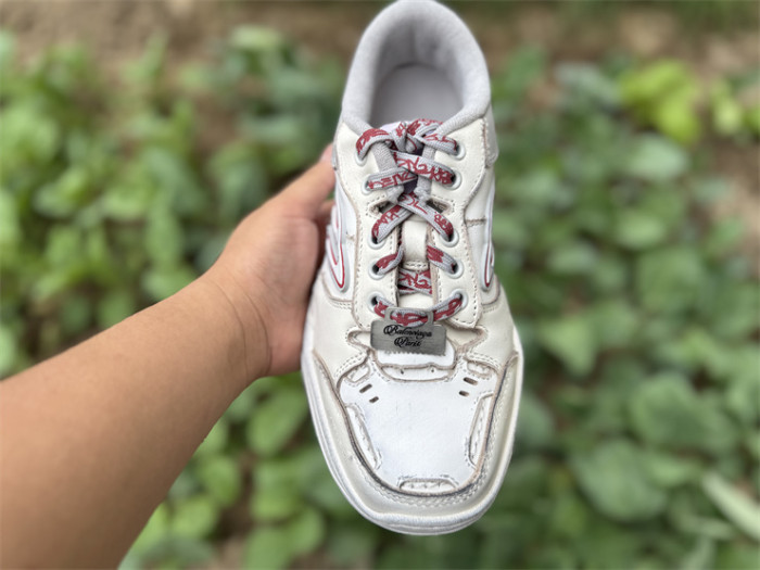 B 17FW Tripe-S High End Sneaker-677