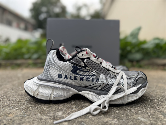 B 17FW Tripe-S High End Sneaker-678