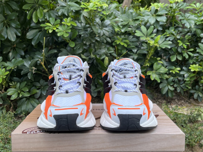 Pharrell Willams x AD Jellyfish-007