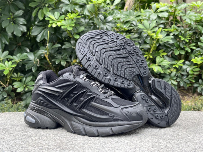 Pharrell Willams x AD Jellyfish-012