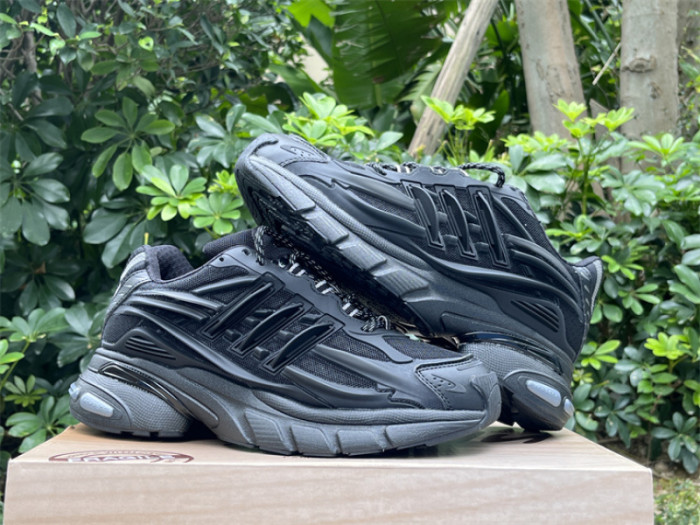 Pharrell Willams x AD Jellyfish-012