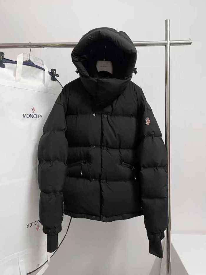 Moncler Jacket High End Quality-051