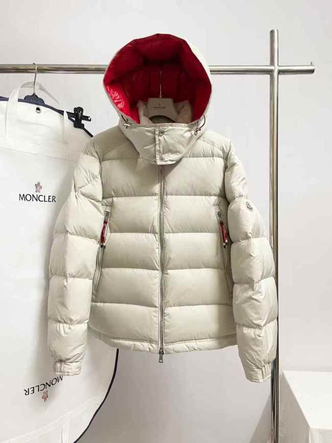 Moncler Jacket High End Quality-045