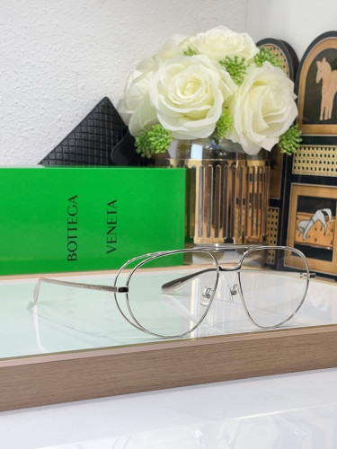 Bottega Veneta Sunglasses AAAA-003