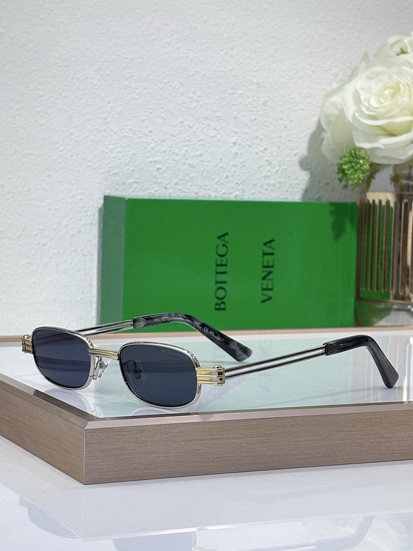 Bottega Veneta Sunglasses AAAA-030