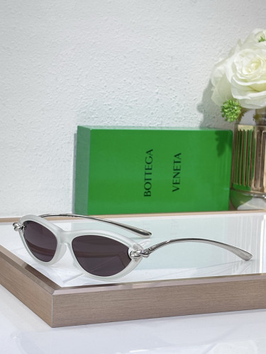Bottega Veneta Sunglasses AAAA-042
