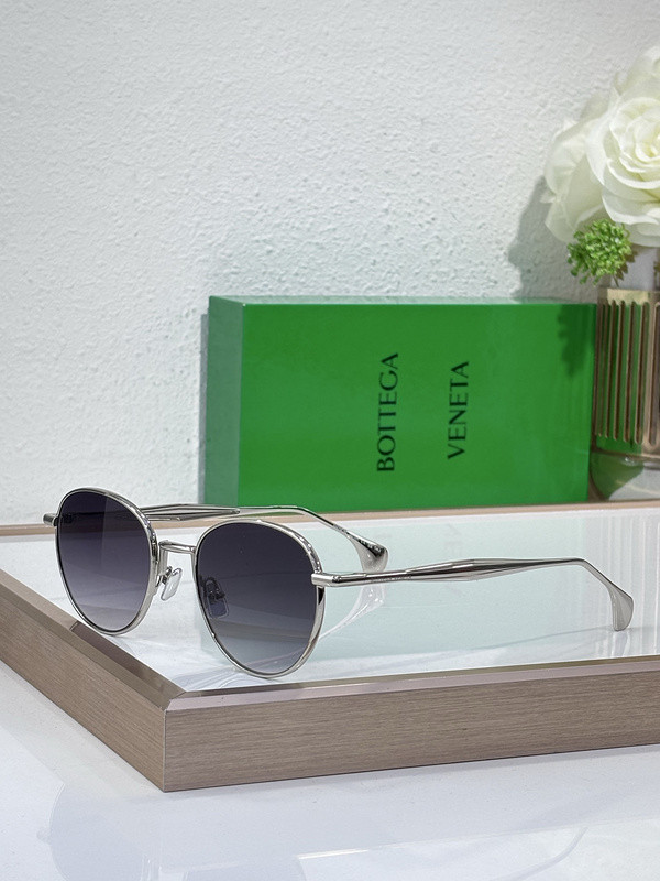Bottega Veneta Sunglasses AAAA-031