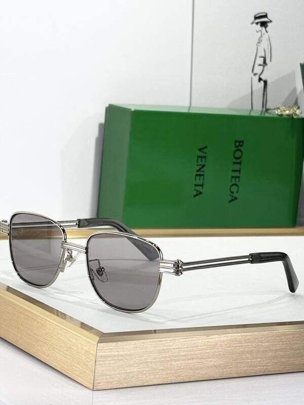 Bottega Veneta Sunglasses AAAA-456