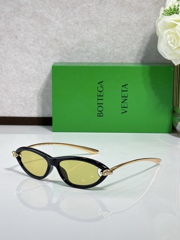 Bottega Veneta Sunglasses AAAA-114