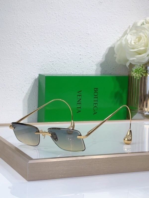 Bottega Veneta Sunglasses AAAA-110