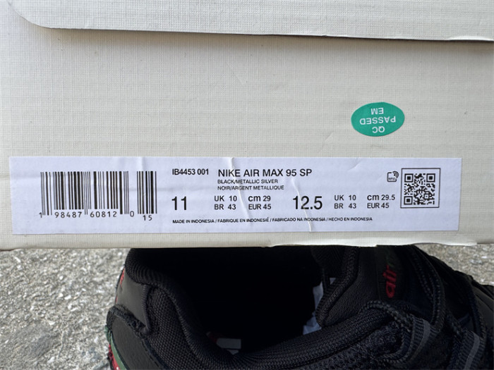 Authentic Nike Air Max 95 SP Undefeated Black