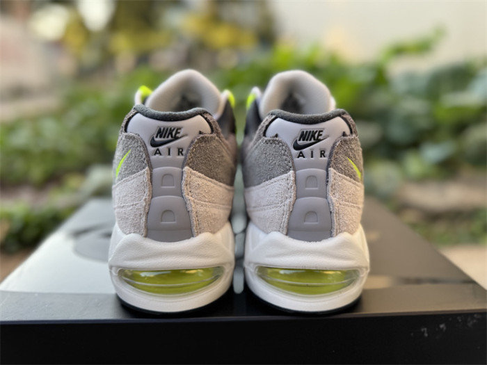 Authentic Nike Air Max 95 OG Reverse Gradient Neon