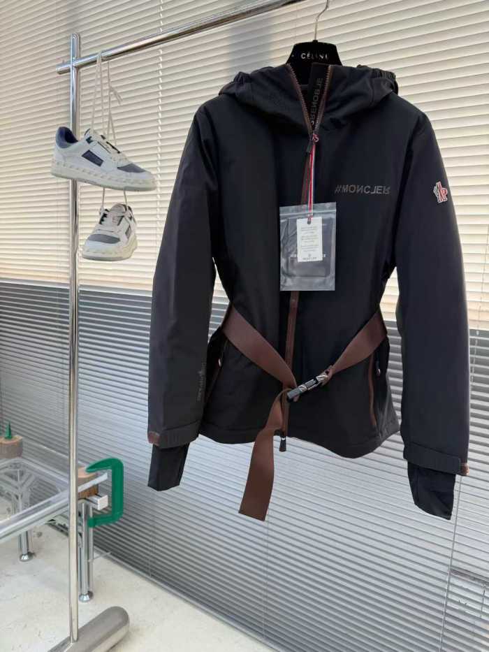 Moncler Jacket High End Quality-068
