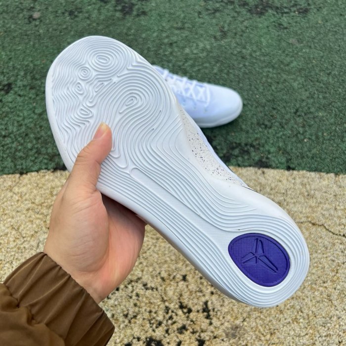 Authentic Nike Kobe 9 Elite Low EM Protro White Court Purple