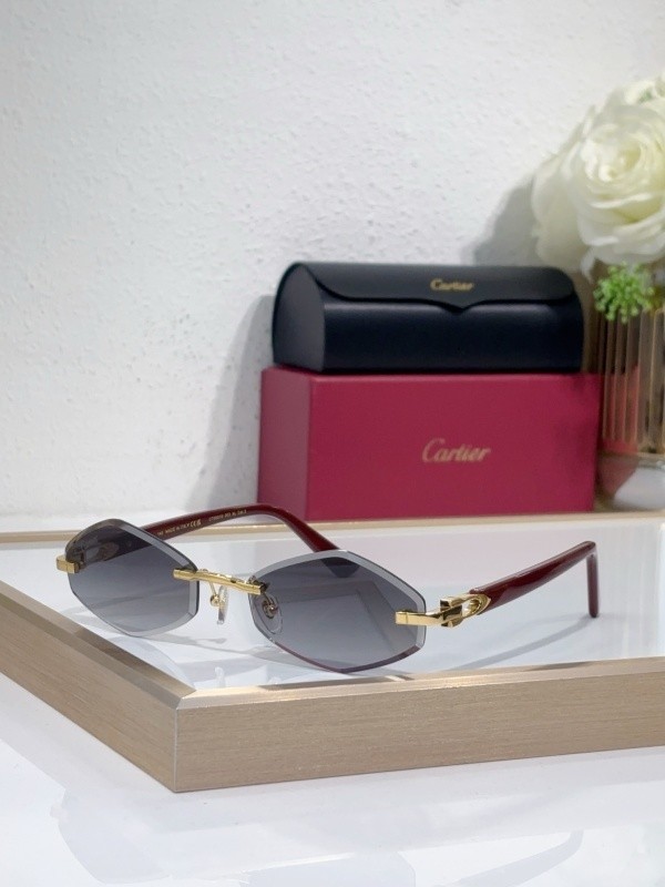 Cartier Sunglasses AAAA-8899