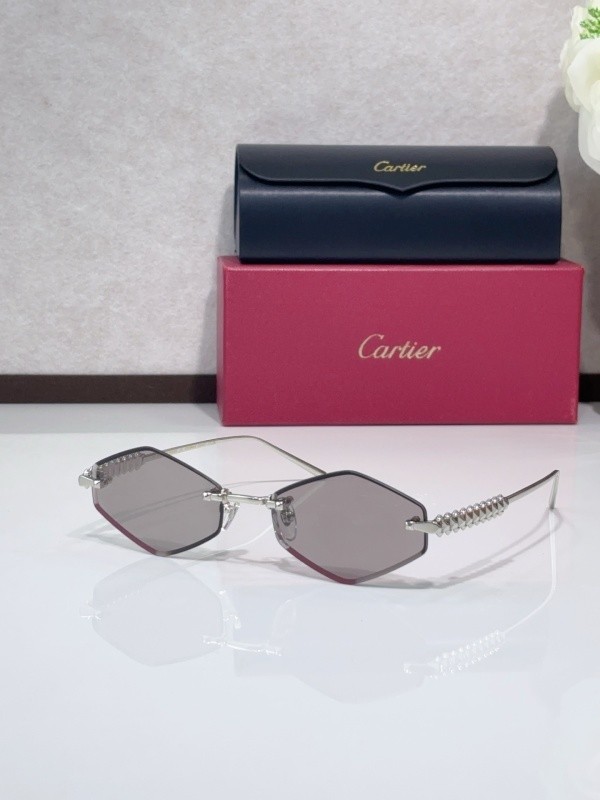 Cartier Sunglasses AAAA-8550