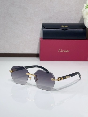 Cartier Sunglasses AAAA-8600