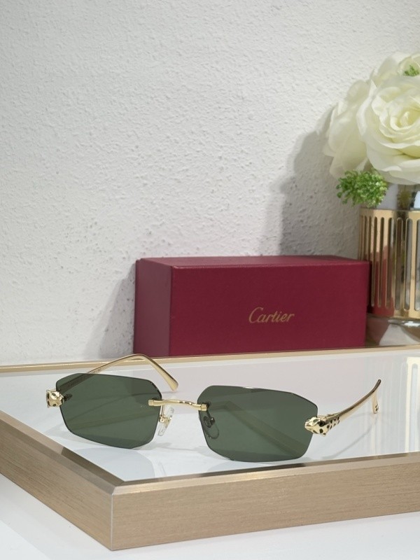 Cartier Sunglasses AAAA-9421