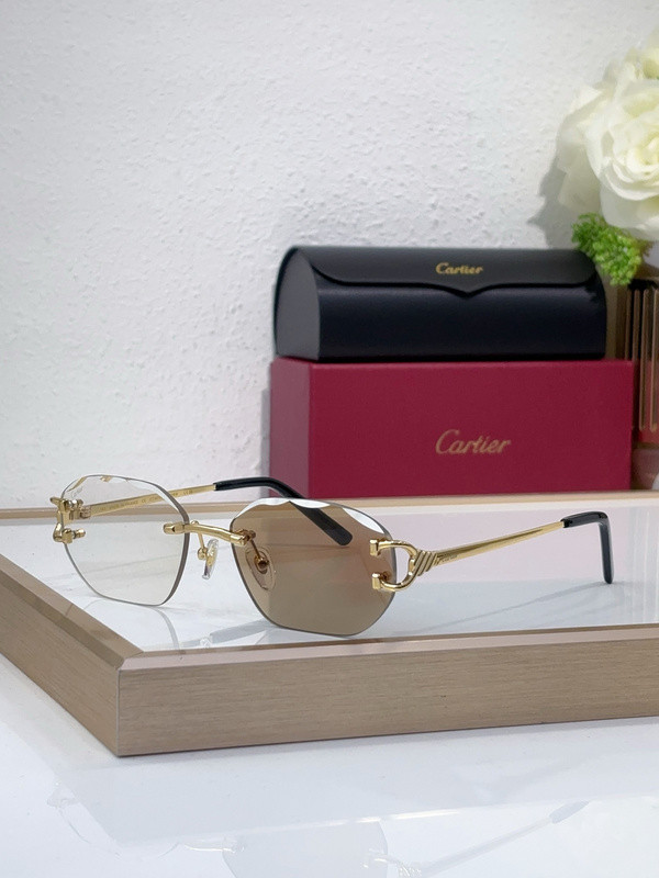 Cartier Sunglasses AAAA-10124
