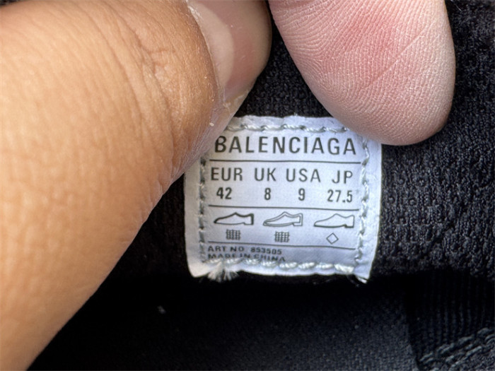 B 17FW Tripe-S High End Sneaker-681