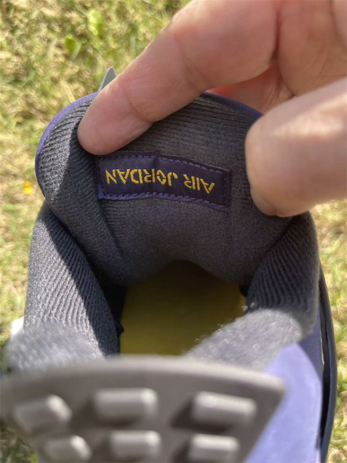 Authentic Air Jordan 4 “Lakers”