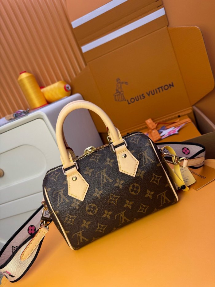 LV High End Quality Bag-2420