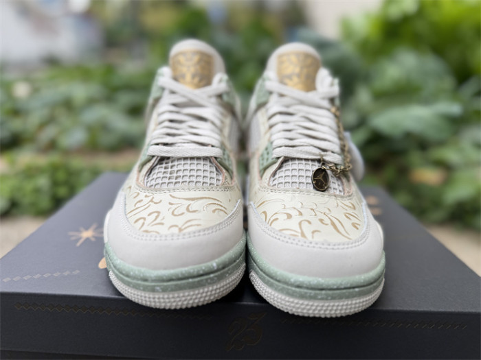 Authentic Air Jordan 4 Somos Eternos