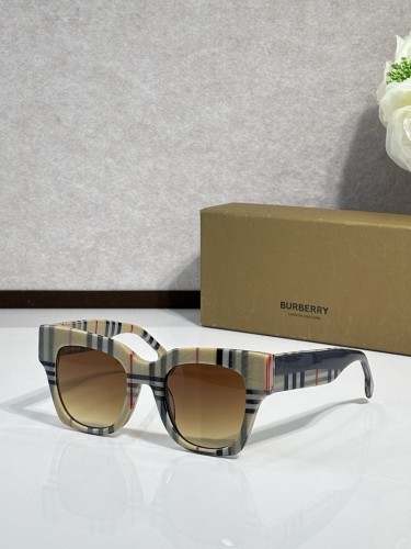 Burberry Sunglasses AAAA-3370