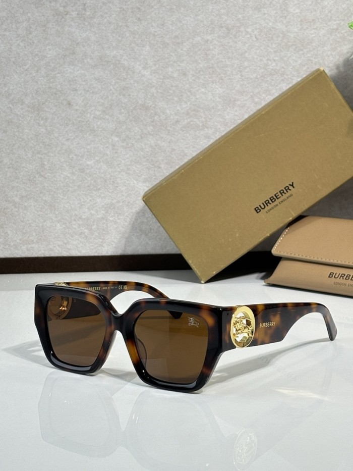 Burberry Sunglasses AAAA-3413
