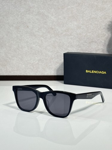 B Sunglasses AAAA-1406