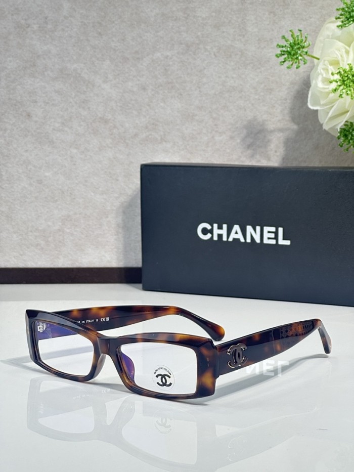 CHNL Sunglasses AAAA-6377