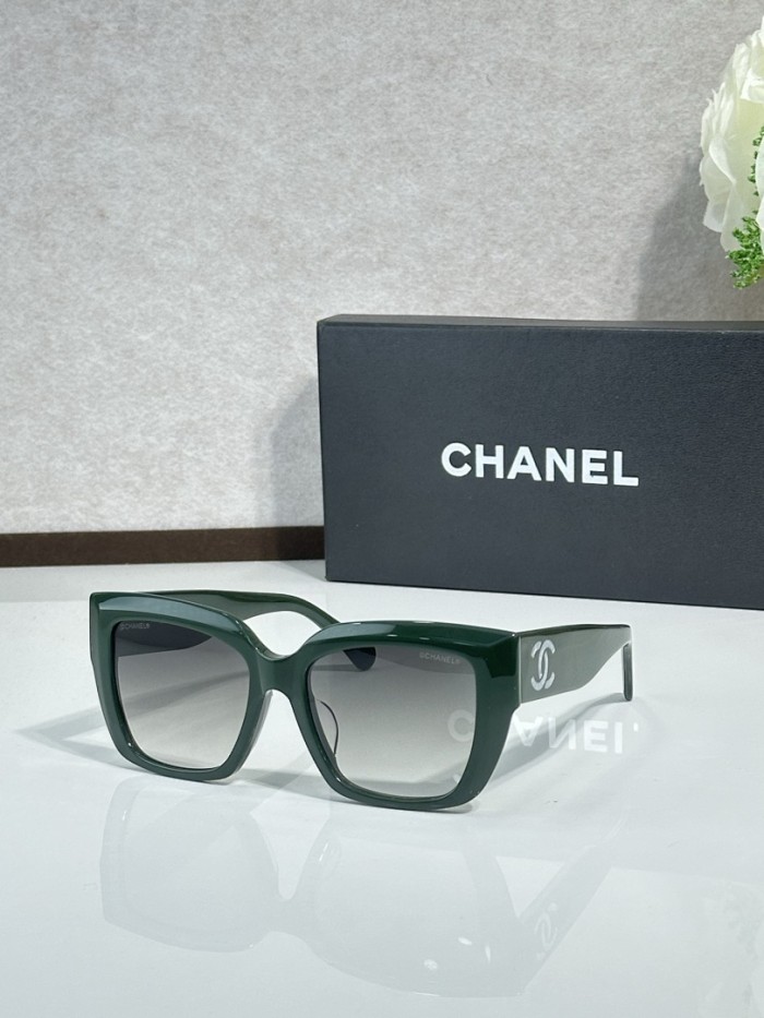 CHNL Sunglasses AAAA-6490
